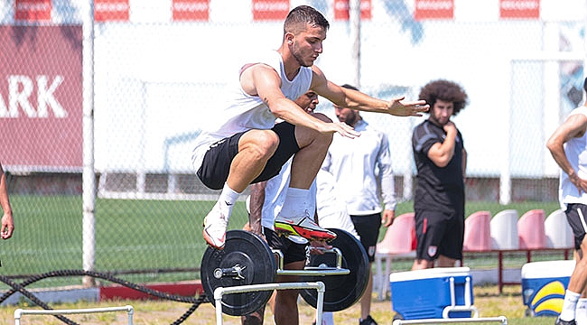 Yunus Emre formanın peşinde