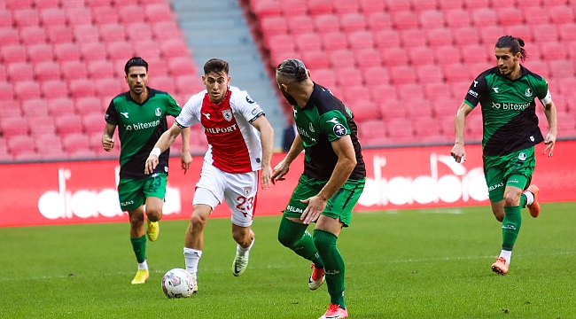 Ali Kaan’a tam not