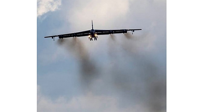 DAKİKALARCA TUR ATTI, SAMSUN'A ACİL İNİŞ YAPTI