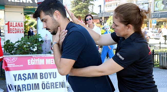 Heimlich manevrası hayat kurtarır