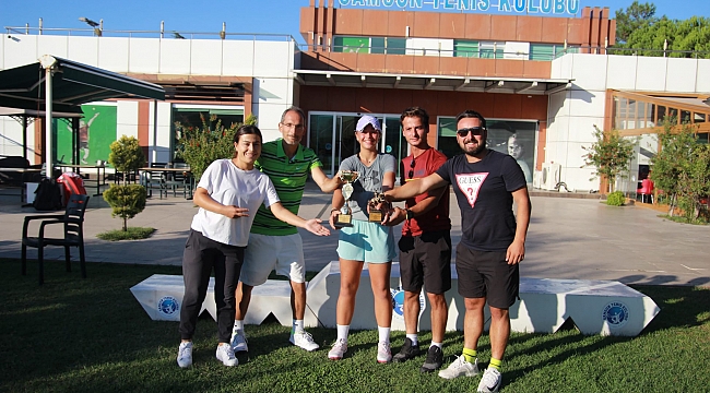 Samsun Tenis Kulübü farkını gösterdi