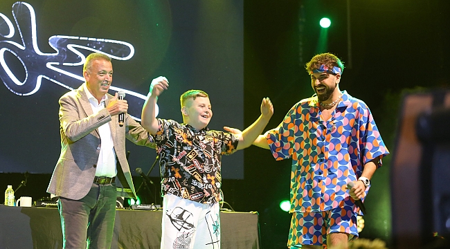 Sefo ile Fevzi aynı sahnede