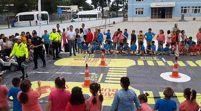 Yakakent'te öğrencilere eğitim