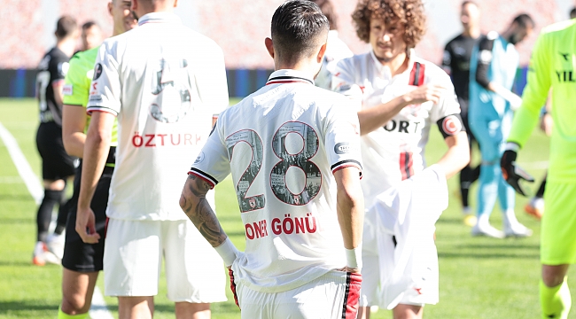 29 Ekim’e özel forma