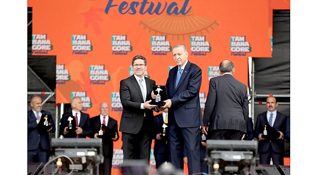 Büyükşehir’e ‘gençlik’ ödülü