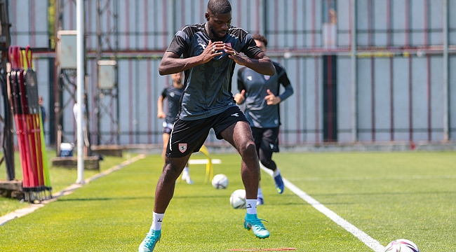 Elde kaldı 3 yabancı!