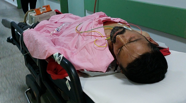 Kardeşini bıçakla ağır yaraladı