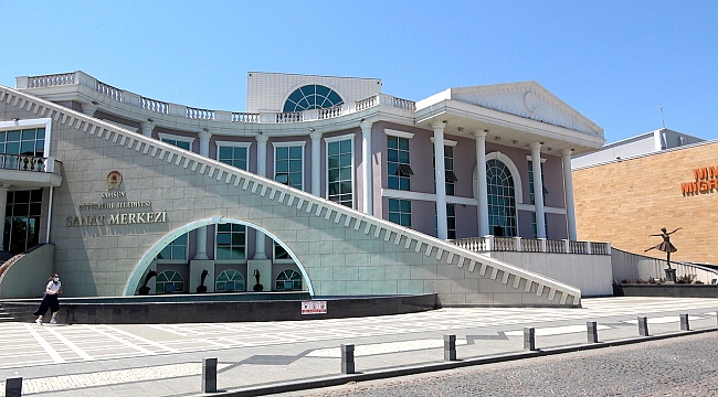 Sanat kursları için kayıt zamanı