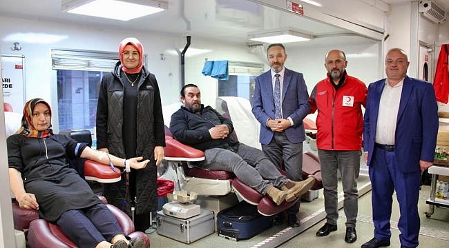 AK Parti Atakum’dan kan bağışı