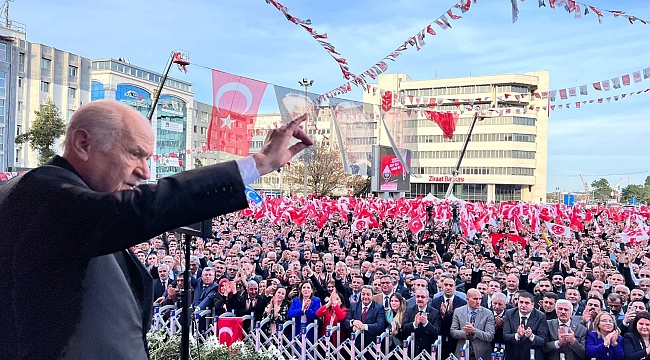 BAHÇELİ SAMSUN'DA HALKA HİTAP ETTİ