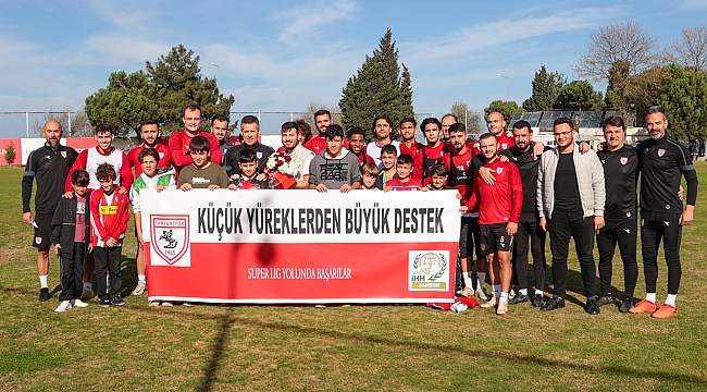 İHH’lı gençlerden ziyaret