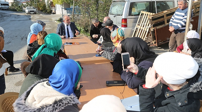 Kadınların önerilerini dinledi