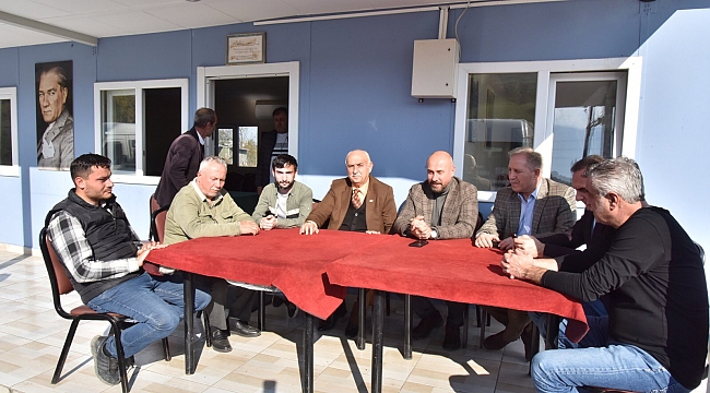 Togar esnafın yanında