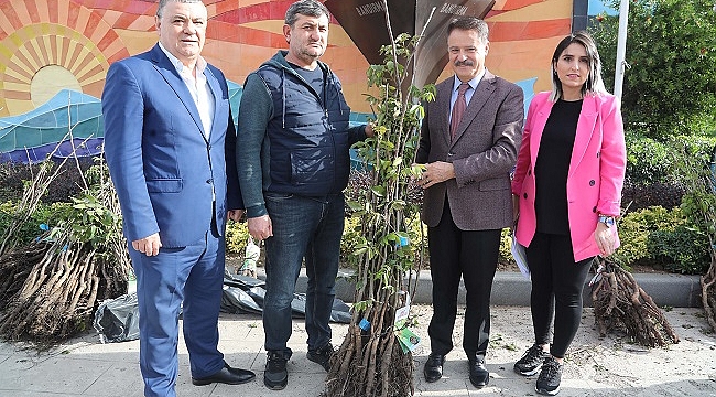 Üreticinin omzundan elimizi çekmiyoruz