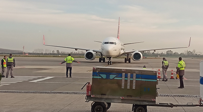 1 milyon 128 bin yolcu uçtu