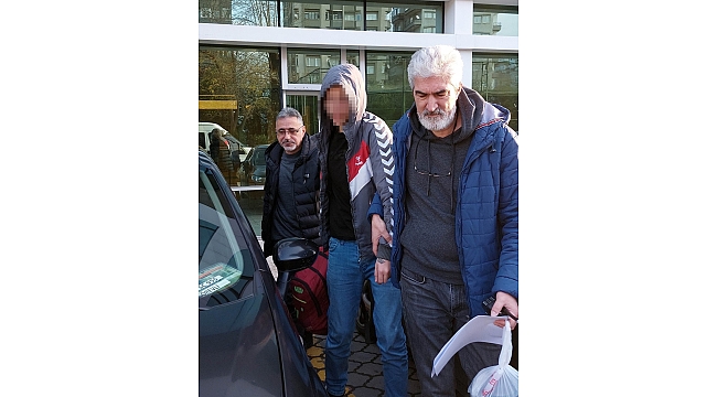 16 yaşındaki  çocuğa bak!