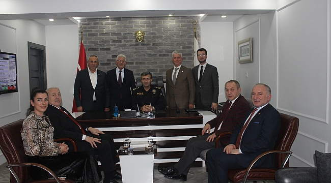 ‘Emniyet güçlerimizin yanındayız’