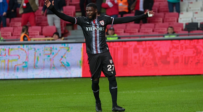 Haftanın oyuncusu Laura