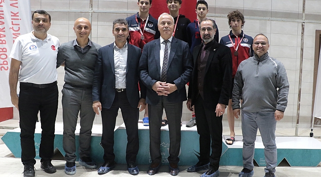 Havuzda heyecan bitti