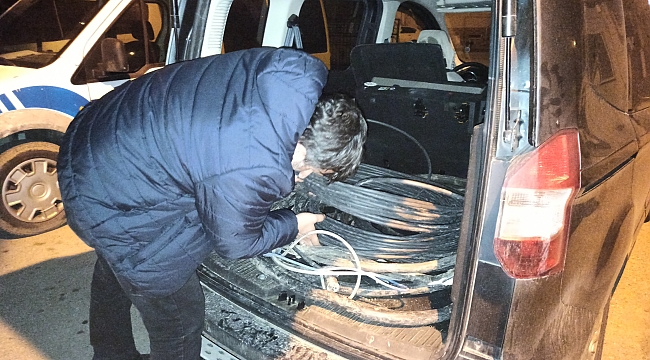 Kablo hırsızları yakayı ele verdi