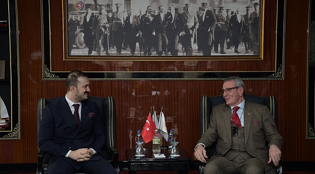 MURZİOĞLU’NDAN ÖZTEKİN’E: Ülkenin sizlere ihtiyacı var