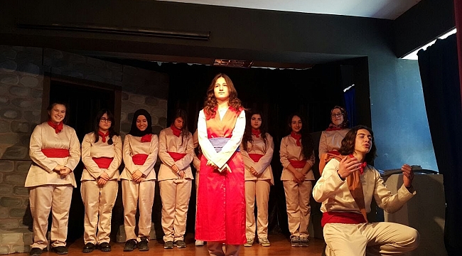 Öğrencilere sanatsal etkinlikler