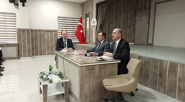 Terme'de muhtarlarla  bu yıl son toplantısı