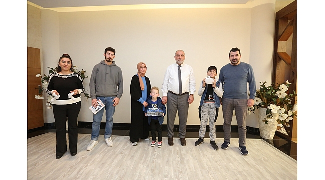 Çağa yön veren  bir nesil istiyoruz