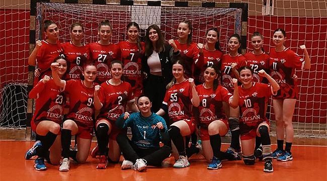 Kızlar galibiyeti kaçırdı