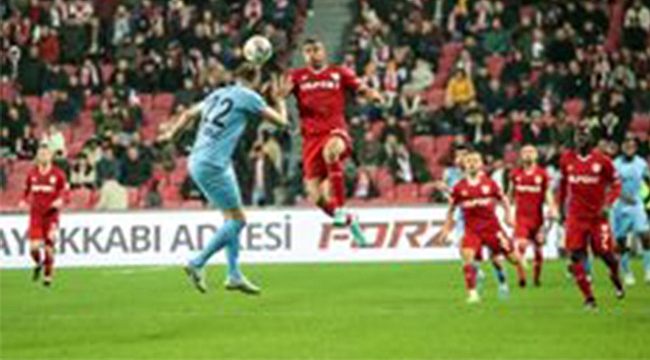 Uçtu uçtu Tanque uçtu!