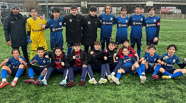 Büyükşehir’in gençleri iyi başladı 4-0