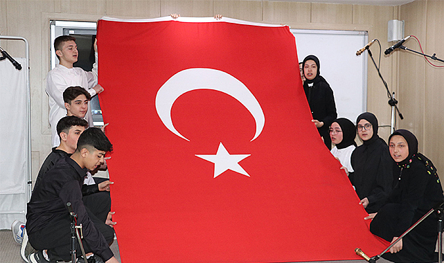 18 Mart’a özel program