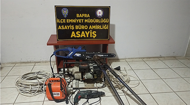 Çaldıkları ile yakalandı