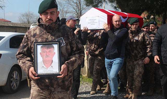 Emekli polis Mersin'de oğlu tarafından öldürüldü