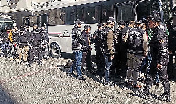 FETÖ'nün finans ağına ağır darbe