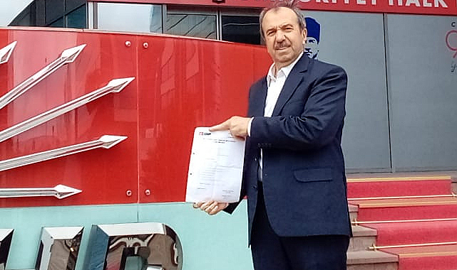 Hayati Tekin Samsun milletvekili aday adaylığı başvurusunu CHP Genel Merkezine yaptı