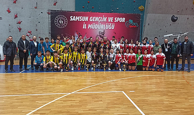 Hentbolda kupalar sahiplerini buldu