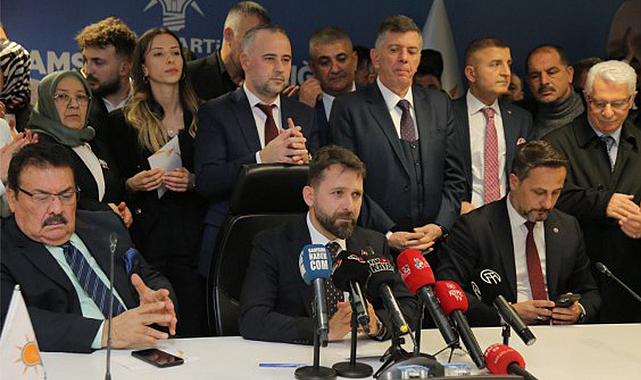 Kitleleri peşinden sürüklüyor