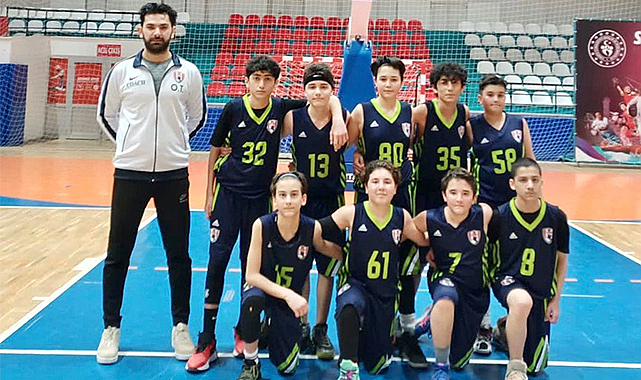 Potada gülen Atakum