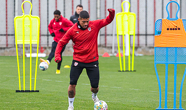 Tank bombalamaya hazır