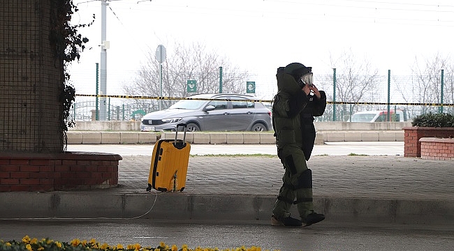 Viyadük altında şüpheli valiz!