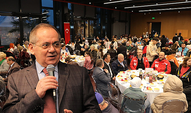 1 milyon 400 bin insanımız için gayret içindeyiz