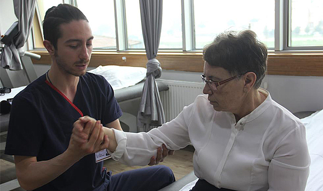 11 Nisan Dünya Parkinson Günü: "Parkinson sadece bir yaşlılık alameti değil”