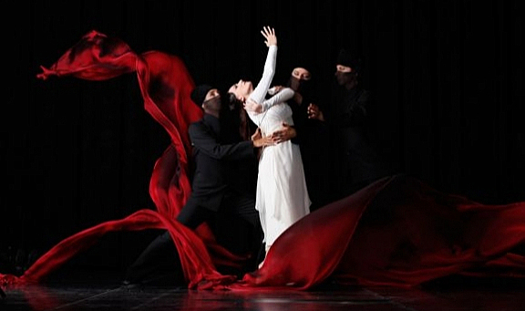 Afife 8 Nisan’da sahnede