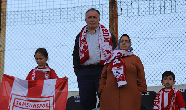 Aile boyu maç keyfi
