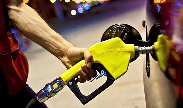 Akaryakıtta zam haberi gecikmedi...