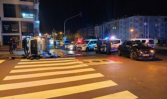 Atakum’da polis aracı kaza geçirdi