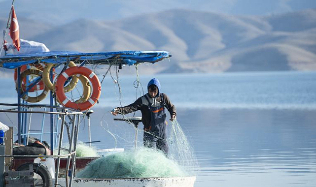 Balıkçılar rotayı uluslararası sulara çevirdi