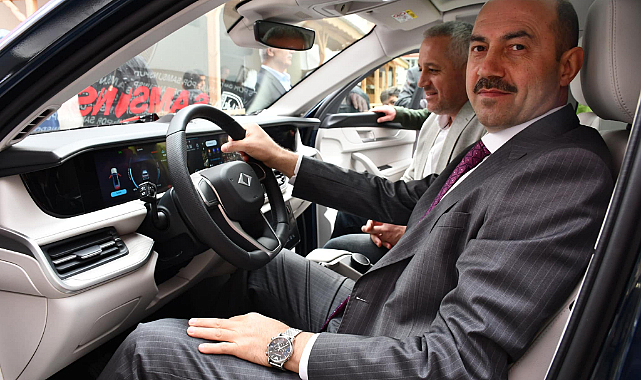 Başkan Kılıç Togg'u deneyimledi