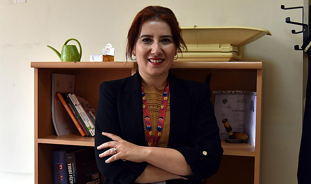 Çocuklar ilk 18 aydan önce ekranla tanışmamalı